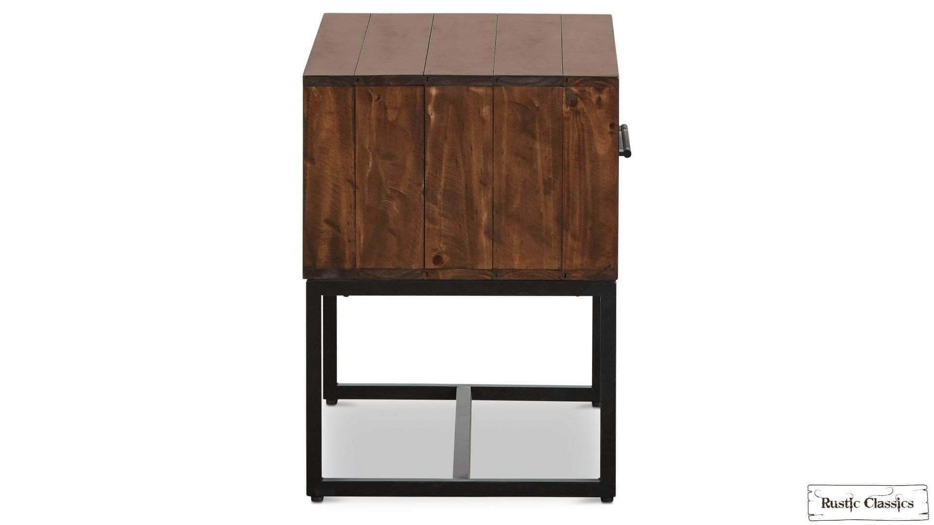 Rustic Classics Nightstand Blackcomb Reclaimed Wood and Metal 1 Drawer Nightstand in Coffee Bean